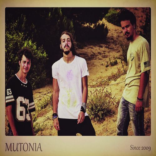Mutonia - Blood Red Sunset