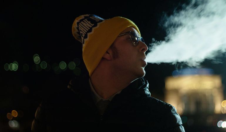 Ace è fuori con il nuovo video: “Domenica”