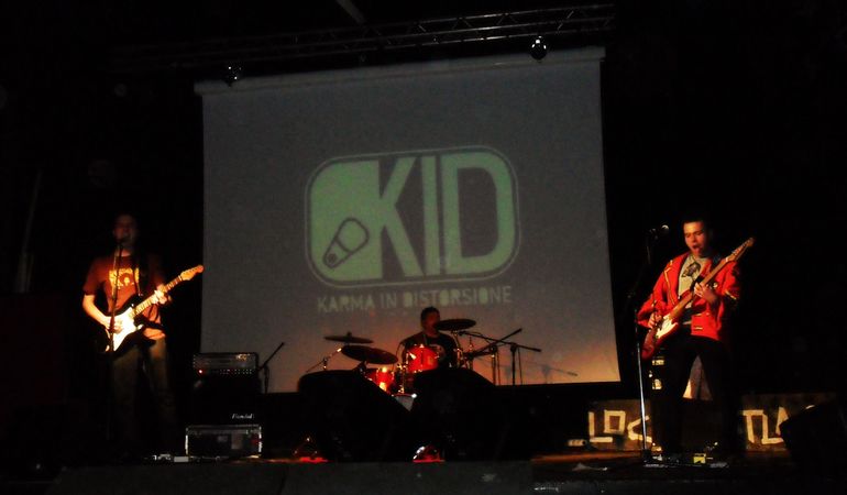LIVE REPORT – KARMA IN DISTORSIONE – RELEASE PARTY ALBUM “KARMA IN DISTORSIONE” Locanda Atlantide, Roma giovedi’ 07 marzo 2013
