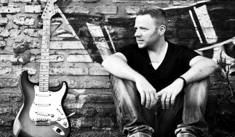 BLACK TUFF”: il primo disco del chitarrista-compositore Antonio Allegro
