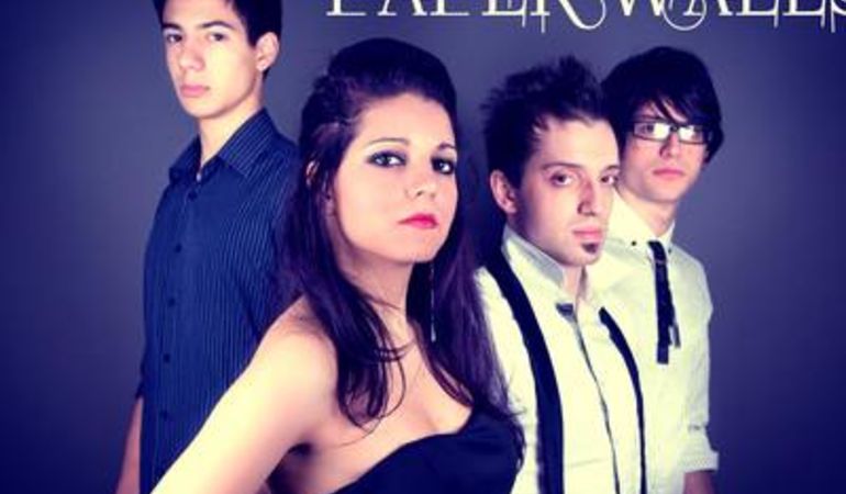 Intervista i "Paper Walls"