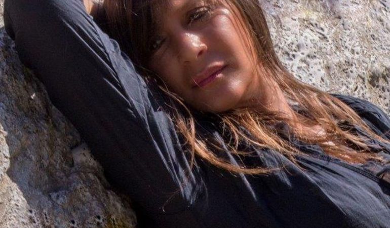 Torna in radio Cinzia Paglini con il nuovo singolo: Magica Tensione