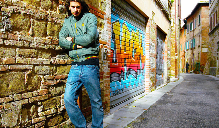 Junior V chiude il suo tour estivo con due show a Londra
