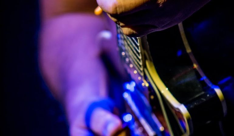 NEVROCK ROCK & BLUES BAND